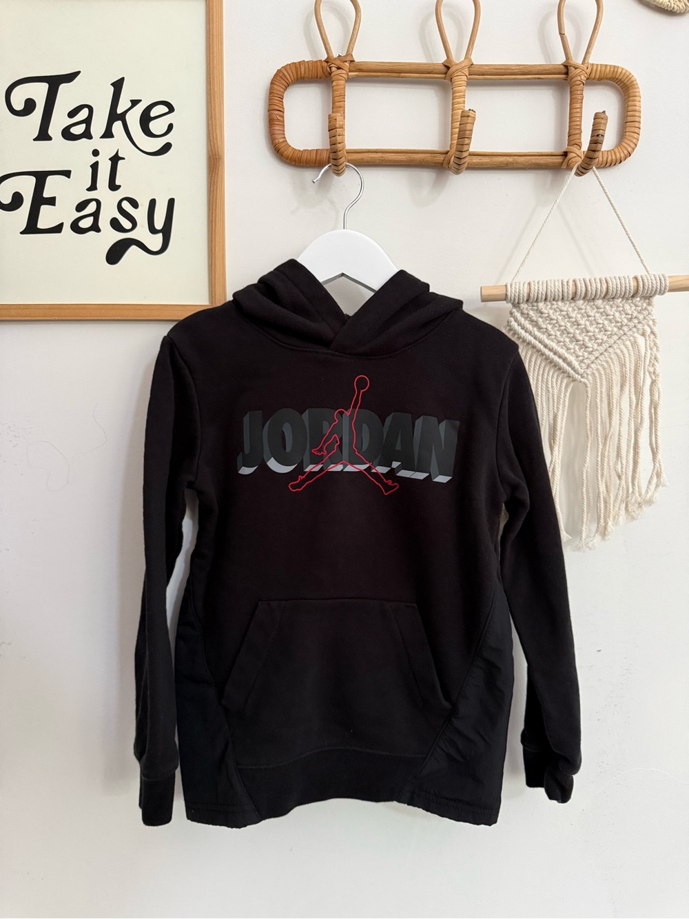 Nike - Jordan - boys 6-7y hoodie with Jordan logo
